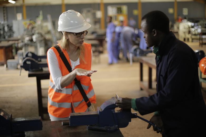 Craftspeople go Africa Dennis Onen 2