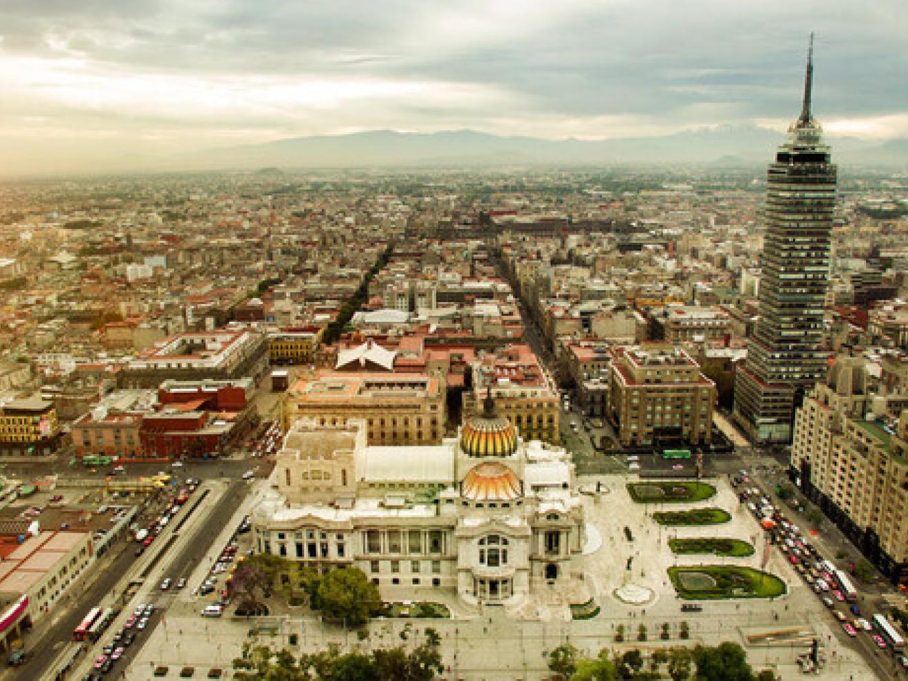 Vogelperspektive von einer Stadt in Mexiko